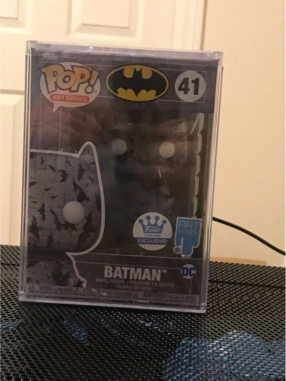VAULTED EXCLUSIVE Batman Funko Pop Art Series #41 w/ Hard Stack Protector DC